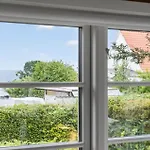 2 Bedroom Cozy In * Allinge-Sandvig