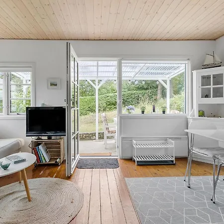 Casa de Férias 2 Bedroom Cozy In Allinge-Sandvig