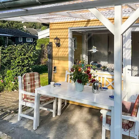 2 Bedroom Cozy In