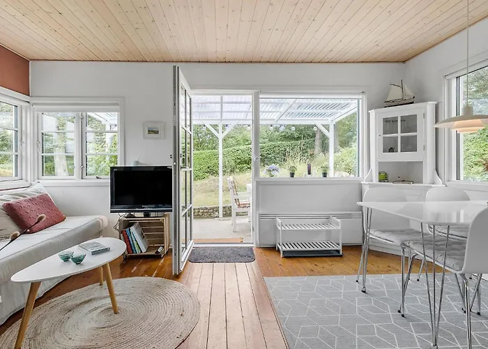 Casa de Férias 2 Bedroom Cozy In Allinge-Sandvig
